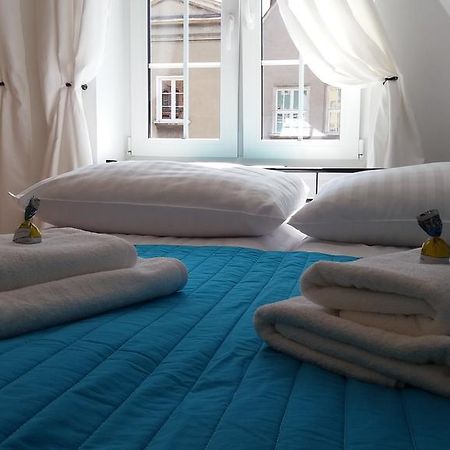 Appartamento H&T Old Town Szeroka 77 Danzica Esterno foto